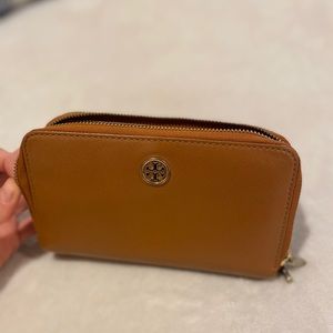Tory Burch double wallet